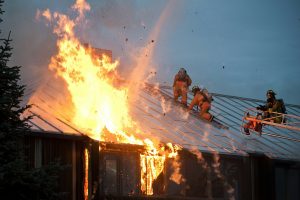 » Propagación de incendios en fachadas de edificios