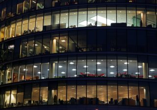 » Guía Técnica Eficiencia Energética en Iluminación. Oficinas.
