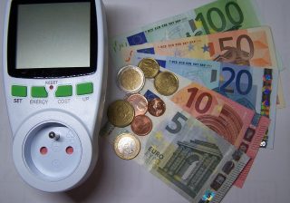 » ¿Cómo optimizar la potencia eléctrica contratada destinada a empresas?